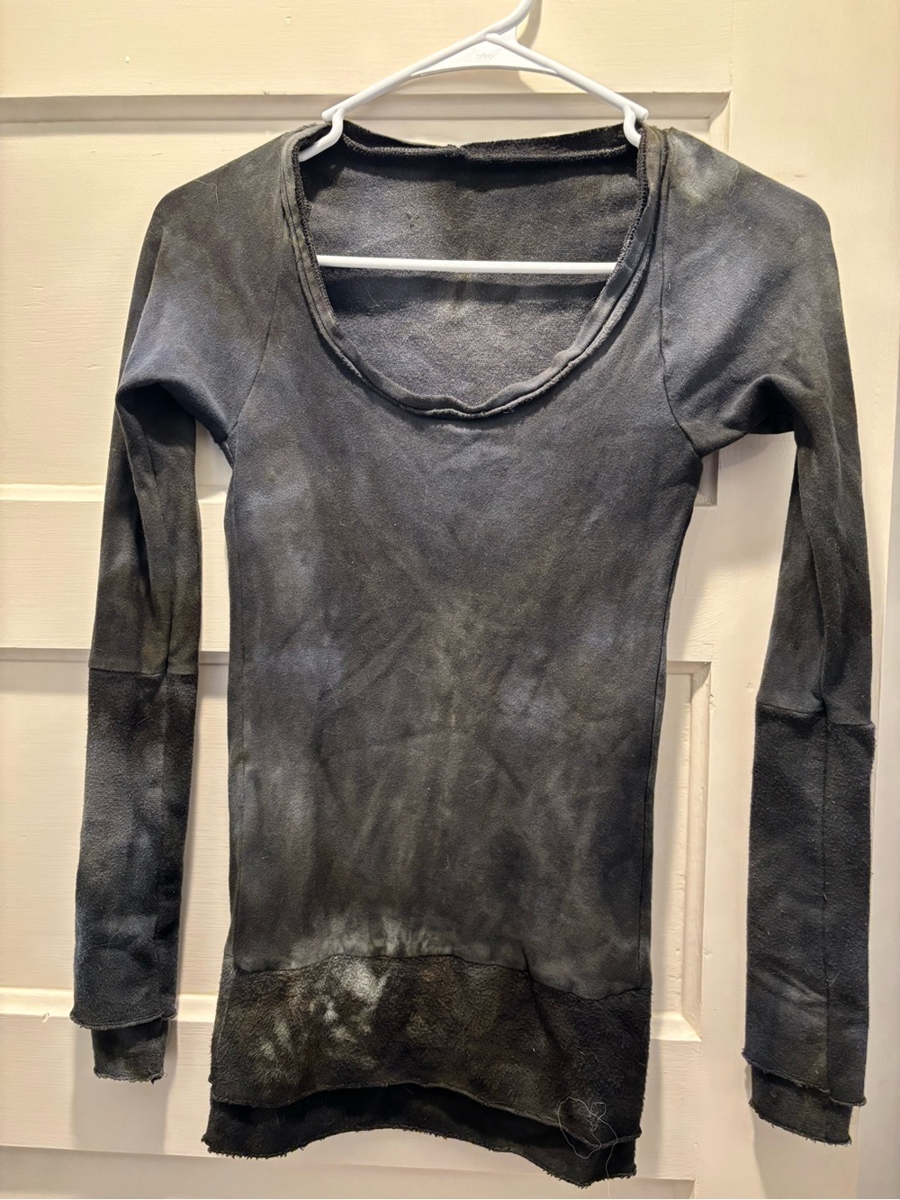 Wildhorse Apparel Long Sleeve Scoop Neck Women's Top - Washed Black